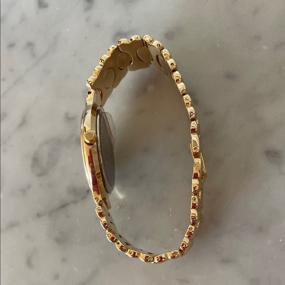 GIVENCHY Vintage 90's Quartz Gold Bracelet Black Dial Women's Watch - Picture 14 of 17